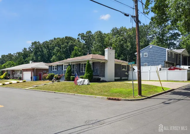 Homes for sale in South Amboy, NJ | 468 Brook Ave, South Amboy, NJ 08879 | MLS# 2700134R