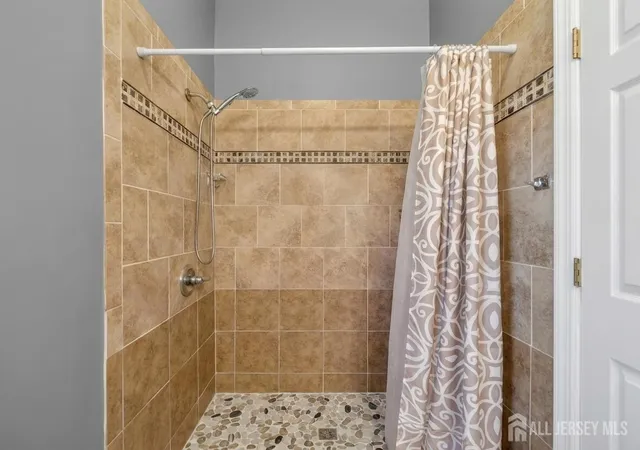 5th image of 109 Bernard St, Carteret, NJ 07008 | MLS# 2703227R