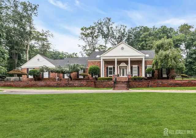 1st image of 6 Deep Wood Ln, Colts Neck, NJ 07722 | MLS# 2702943R