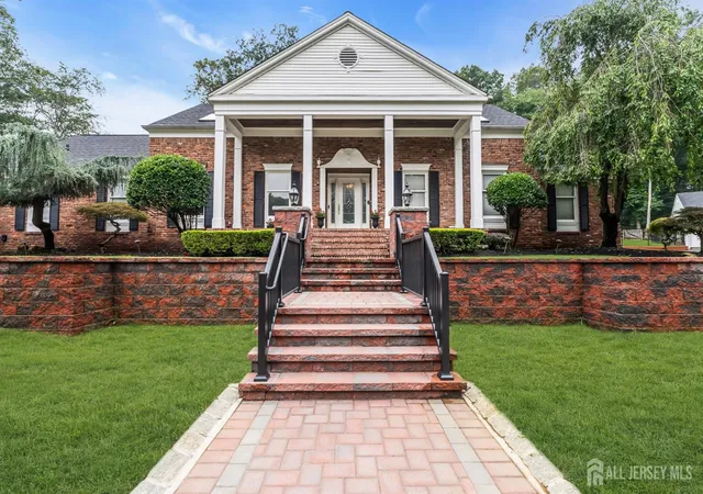 2nd image of 6 Deep Wood Ln, Colts Neck, NJ 07722 | MLS# 2702943R