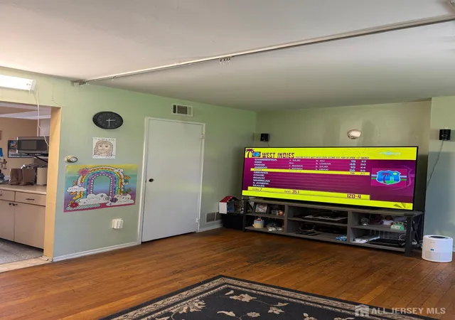 5th image of 192 Evergreen Rd #5A, Edison, NJ 08837 | MLS# 2702057R