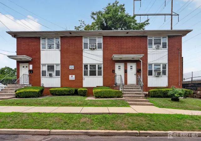 Homes for sale in New Brunswick, NJ | 308 Columbus Pl, New Brunswick, NJ 08901 | MLS# 2618489R