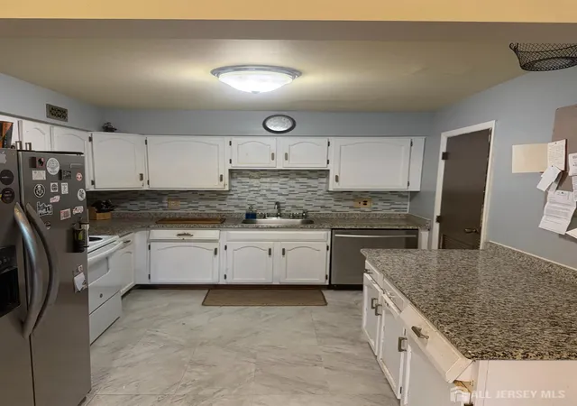 2nd image of 352 Willow Turn #B, Mount Laurel, NJ 08054 | MLS# 2617853R