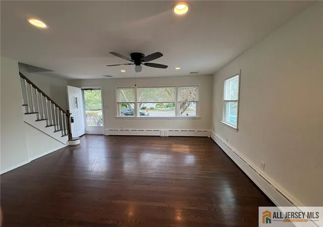 Photo 4 of Single family home for sale at 855 Newton St, North Brunswick, NJ 08902 | MLS# 2660541M | Listing updated on 2025-10-08