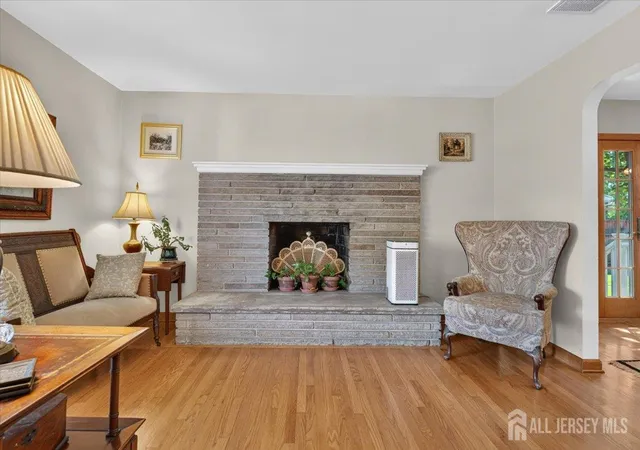 Photo 4 of Single family home for sale at 125 Randolph Ave, South Plainfield, NJ 07080 | MLS# 2702202R | Listing updated on 2026-08-22