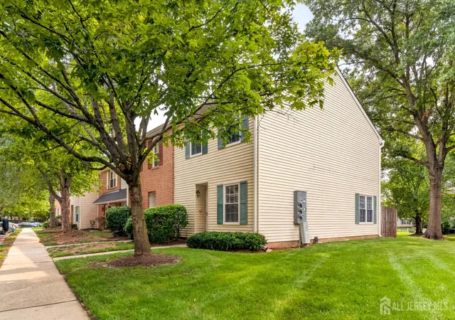 1st image of 390 Mcdowell Dr, East Brunswick, NJ 08816 | MLS# 2702599R
