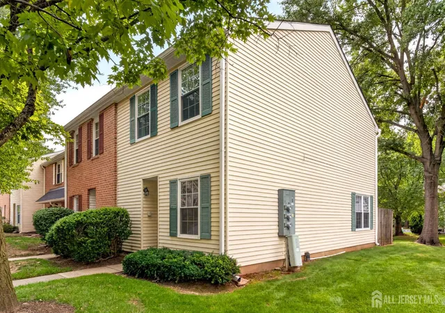 2nd image of 390 Mcdowell Dr, East Brunswick, NJ 08816 | MLS# 2702599R