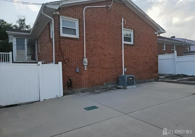 31st image of 1 Snapper Ave, South River, NJ 08882 | MLS# 2703257R