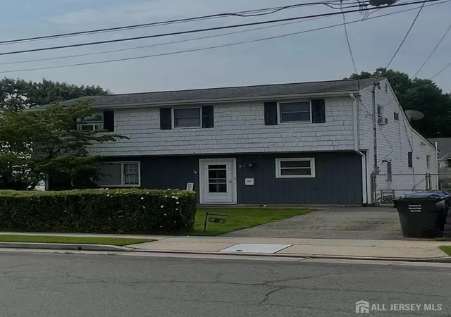 2nd image of 84 E Laurel St E, Port Reading, NJ 07064 | MLS# 2702732R