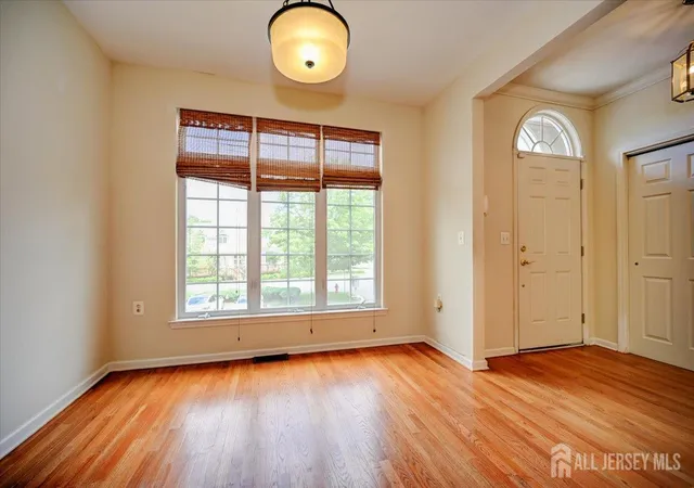 5th image of 12 Jensen Ct, Old Bridge, NJ 08857 | MLS# 2612757R