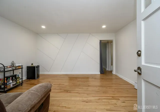 5th image of 1206 Gruber Ave, Union, NJ 07083 | MLS# 2701710R
