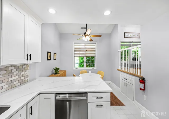 Photo 3 of Townhouse for sale at 53 Winthrop Rd #G, Monroe Township, NJ 08831 | MLS# 2702650R | Listing updated on 2026-08-15
