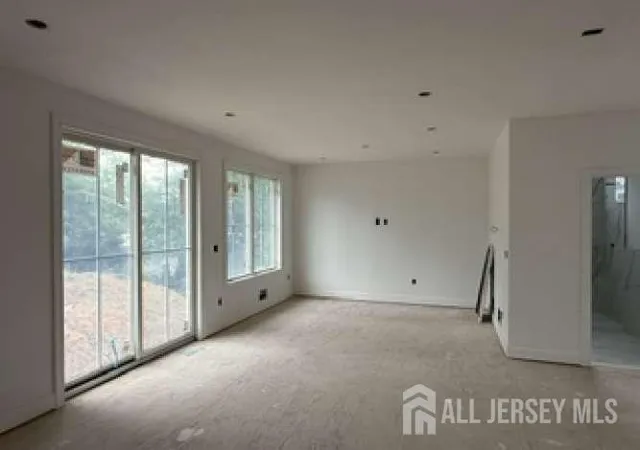 Homes for sale in Metuchen, NJ | 86 Essex Ave, Metuchen, NJ 08840 | MLS# 2617475R