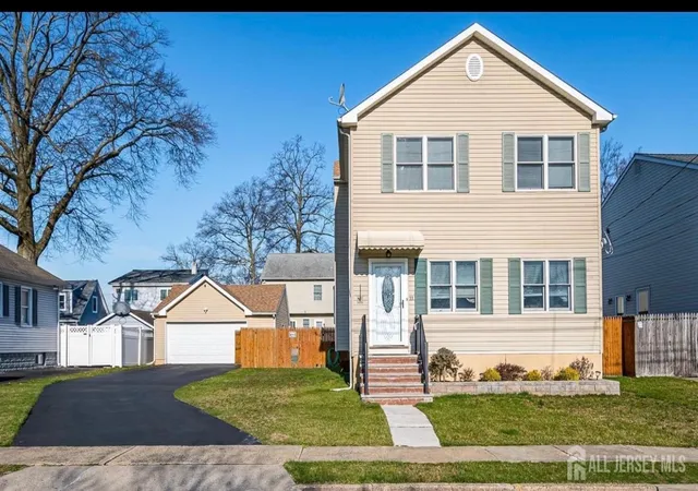 Homes for sale in Avenel, NJ | 33 Park Ave W, Avenel, NJ 07001 | MLS# 2609660R