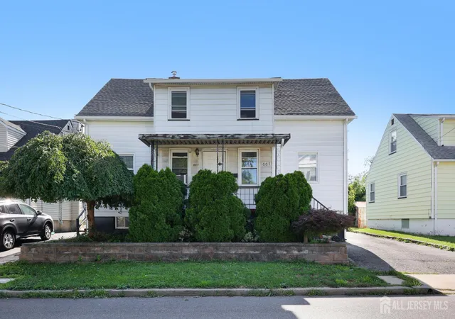 Photo 1 of Single family home for sale at 661 Leone St, Woodbridge, NJ 07095 | MLS# 2701185R | Listing updated on 2026-08-24
