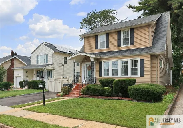 2nd image of 23 Edgegrove St, Edison, NJ 08837 | MLS# 2660587M