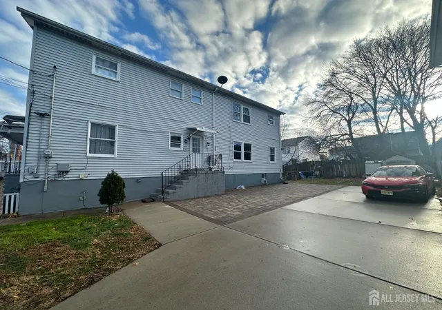 Homes for sale in New Brunswick, NJ | 174 Suydam St, New Brunswick, NJ 08901 | MLS# 2613467R