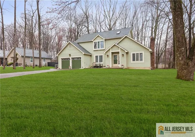 1st image of 2 Grenoble Ct, Matawan, NJ 07747 | MLS# 2661554M