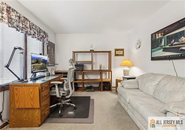 3rd image of 2 Grenoble Ct, Matawan, NJ 07747 | MLS# 2661554M
