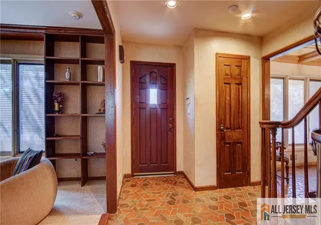 Photo 3 of Single family home for sale at 8 Valley Frg Dr, East Brunswick, NJ 08816 | MLS# 2661641M | Listing updated on 2026-04-16