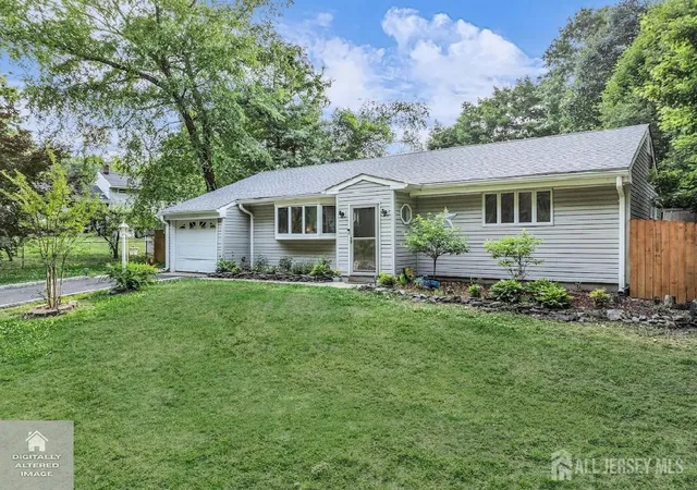 Homes for sale in Old Bridge, NJ | 58 Dock Rd, Old Bridge, NJ 08879 | MLS# 2618038R