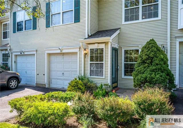 Homes for sale in South Brunswick, NJ | 403 Somerset Ct, South Brunswick, NJ 08540 | MLS# 2770008M