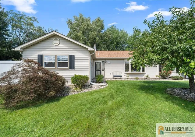 Photo 1 of Single family home for sale at 3 11th Ave, Monroe, NJ 08831 | MLS# 2770381M | Listing updated on 2026-09-20