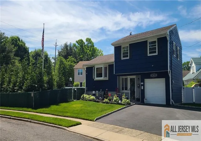 Photo 2 of Single family home for sale at 2 Monaghan Rd, Edison, NJ 08817 | MLS# 2662116M | Listing updated on 2026-07-06
