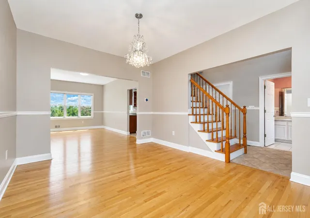 4th image of 448 Buckingham Dr, Piscataway, NJ 08854 | MLS# 2701446R