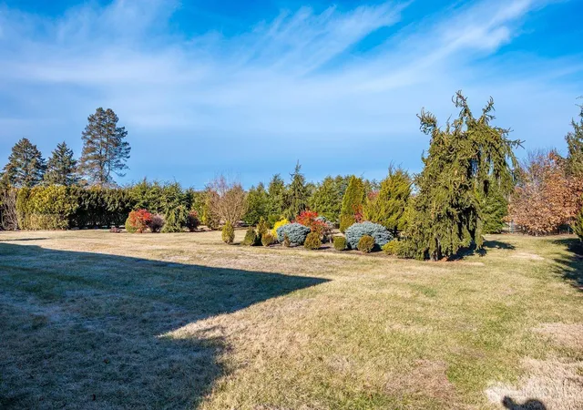 Photo 31 of Single family home for sale at 18 Cortelyous Ln, Somerset, NJ 08873 | MLS# 2609668R | Listing updated on 2026-01-29