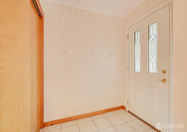 Photo 3 of Single family home for sale at 18 Cortelyous Ln, Somerset, NJ 08873 | MLS# 2609668R | Listing updated on 2026-01-29