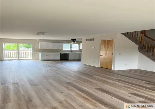 Homes for sale in South Plainfield, NJ | 806 Kenneth Ave #1, South Plainfield, NJ 07080 | MLS# 2662266M