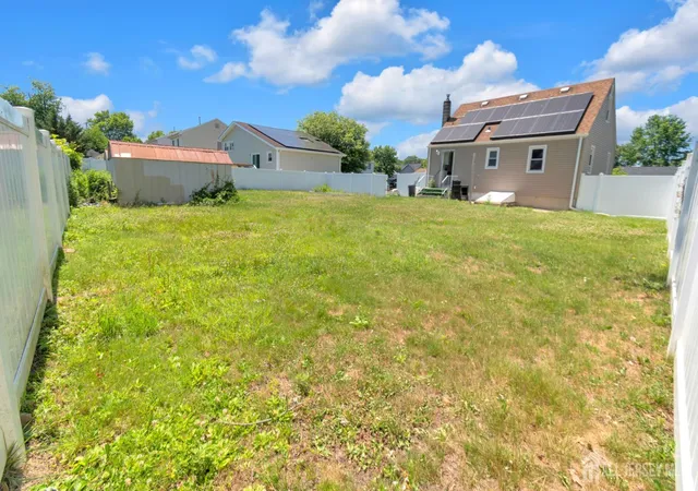 Homes for sale in Aberdeen, NJ | 197 Delaware Ave, Aberdeen, NJ 07721 | MLS# 2615358R