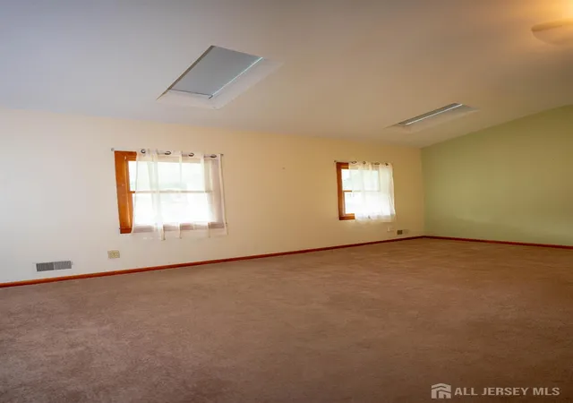 4th image of 47 Inwood Dr, Milltown, NJ 08850 | MLS# 2618386R