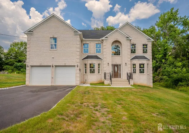 Homes for sale in South Brunswick, NJ | 840 Ridge Rd, South Brunswick, NJ 08852 | MLS# 2617901R