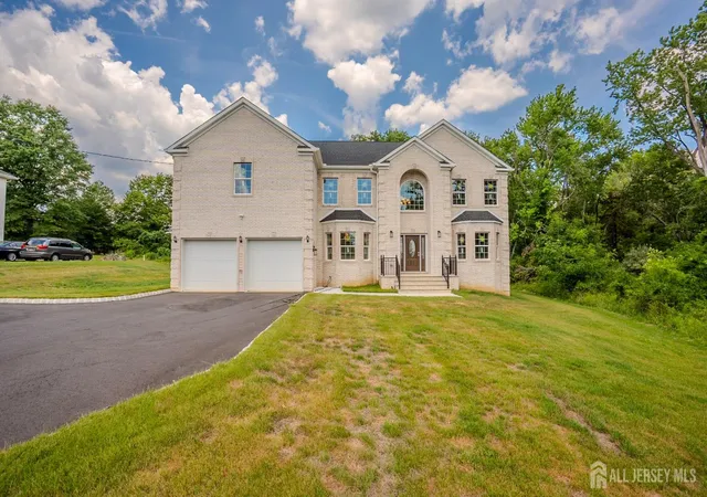 Homes for sale in South Brunswick, NJ | 840 Ridge Rd, South Brunswick, NJ 08852 | MLS# 2617901R