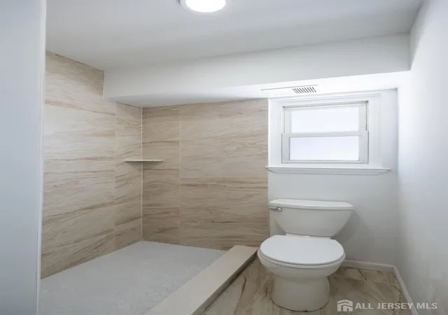 5th image of 72-D Haven Dr #500, Matawan, NJ 07747 | MLS# 2701161R