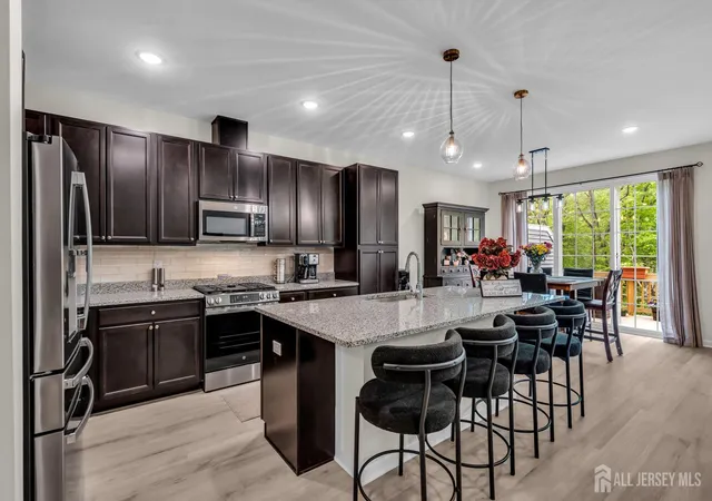 5th image of 715 Fremont Dr, Manalapan, NJ 07726 | MLS# 2703435R