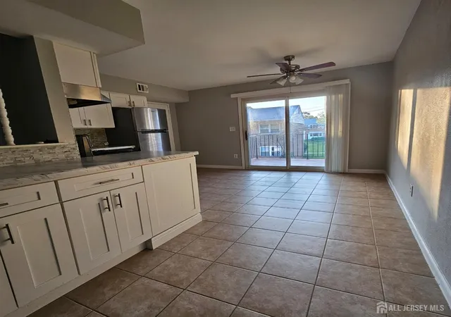 3rd image of 32 Judson St #12B, Edison, NJ 08837 | MLS# 2701932R