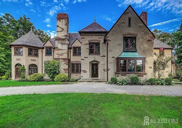1st image of 1 Orchard Ln, Lawrence Township, NJ 08648 | MLS# 2618467R