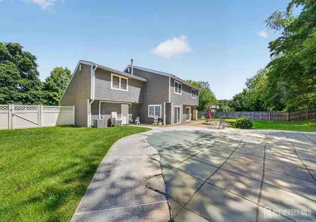 2nd image of 15 Harper Rd, Monmouth Junction, NJ 08852 | MLS# 2701748R