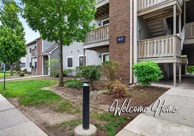 Condominium at 805 Ravens Crst Dr, Plainsboro, NJ 08536 | MLS# 2613453R | | Sold on 2026-07-16