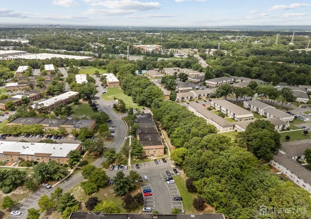 5th image of 192 College Dr, Edison, NJ 08817 | MLS# 2701727R