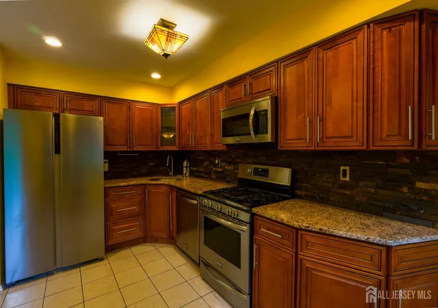 Homes for sale in North Brunswick, NJ | 3707 Birchwood Ct, North Brunswick, NJ 08902 | MLS# 2700587R