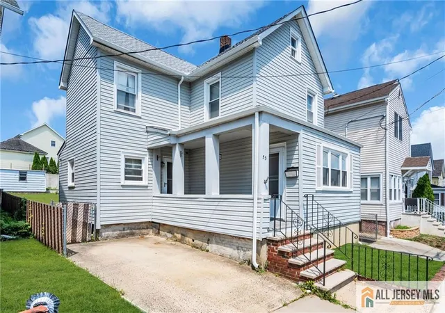 Homes for sale in Sayreville, NJ | 55 Smullen St, Sayreville, NJ 08872 | MLS# 2662329M