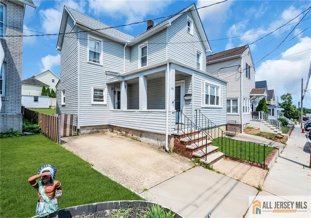 Homes for sale in Sayreville, NJ | 55 Smullen St, Sayreville, NJ 08872 | MLS# 2662329M