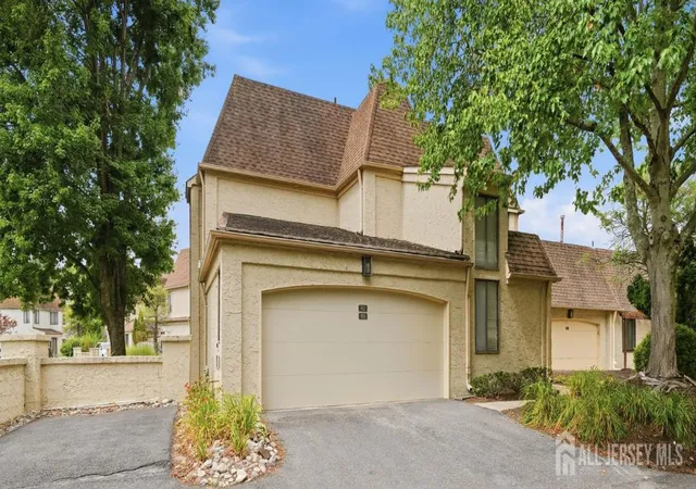 1st image of 93 Gate House Ln, Edison, NJ 08820 | MLS# 2700548R