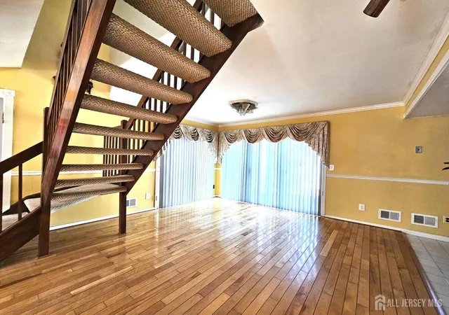 Homes for sale in South Brunswick, NJ | 9 Mockingbird Ln, South Brunswick, NJ 08810 | MLS# 2700219R