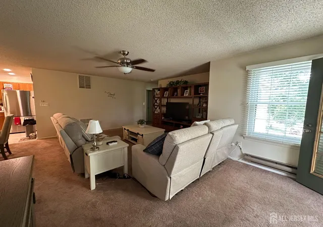 4th image of 93 Griggs Pl, East Brunswick, NJ 08816 | MLS# 2616950R