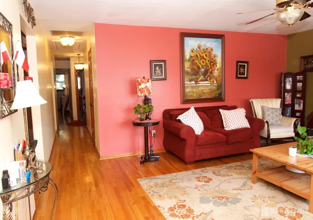 5th image of 606 Knopf St, Linden, NJ 07036 | MLS# 2702146R